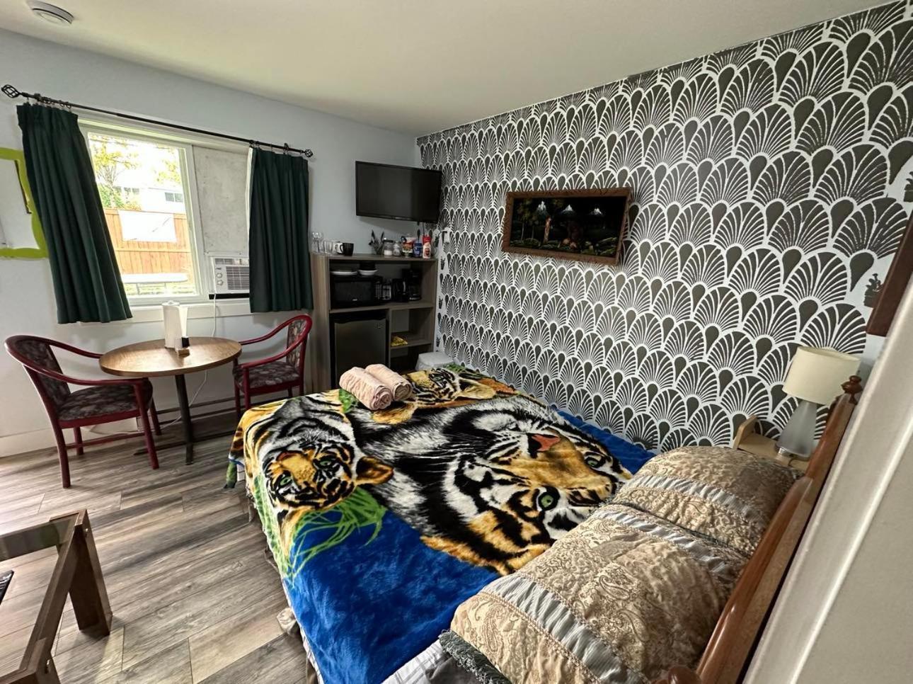 Guest Suite - Private Retreat - J-1 阿波斯福 外观 照片